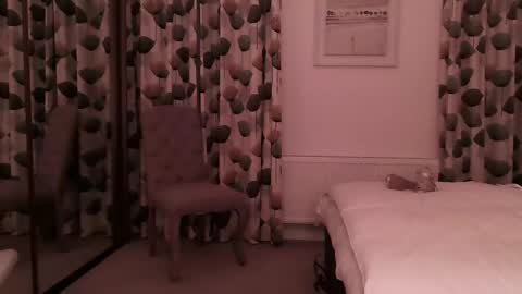 Snapshot of ringomar chatting on November 10, 2025, 6:51 pm Rob online show from November 10, 2025, 6:51 pm