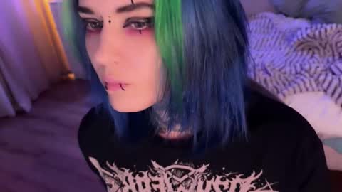 Snapshot of ripper_66 chatting on October 16, 2025, 5:25 pm DianaBrite fansl y online show from October 16, 2025, 5:25 pm