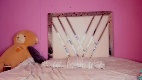 Snapshot of ririblonde chatting on December 28, 2024, 3:04 pm Ririblonde online show from December 28, 2024, 3:04 pm