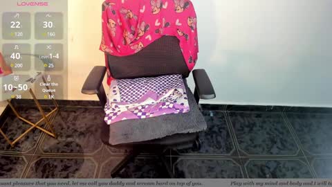 Snapshot of ririblonde chatting on January 23, 2025, 11:58 am Ririblonde online show from January 23, 2025, 11:58 am