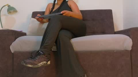 Snapshot of ririibrunette__ chatting on June 5, 2026, 7:41 pm RIRI online show from June 5, 2026, 7:41 pm