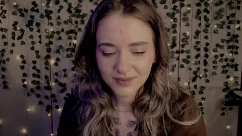 risha_laass online show from February 15, 2025, 7:28 pm