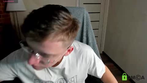 Snapshot of rishu_ chatting on November 13, 2025, 11:31 am VAnitas online show from November 13, 2025, 11:31 am