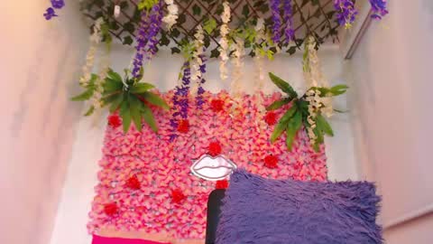 Snapshot of risitos_de_oro_ chatting on May 24, 2026, 9:36 am Risitos De Oro online show from May 24, 2026, 9:36 am