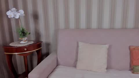 Snapshot of rita_farell chatting on November 3, 2025, 8:43 pm rita_farell online show from November 3, 2025, 8:43 pm