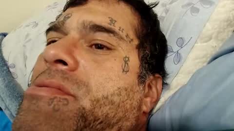 Snapshot of riveraizhim chatting on December 19, 2025, 1:01 am riveraizhim online show from December 19, 2025, 1:01 am