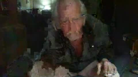 Snapshot of riverratggg chatting on November 2, 2025, 7:05 pm riveratggg online show from November 2, 2025, 7:05 pm