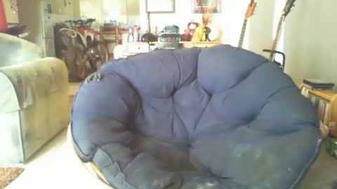 Snapshot of riverratggg chatting on November 12, 2025, 7:20 am riveratggg online show from November 12, 2025, 7:20 am