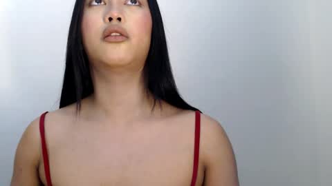 riyah_parker online show from May 26, 2026, 2:18 am
