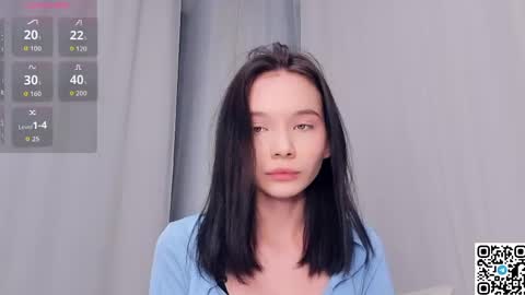 Rina online show from April 5, 2026, 8:06 pm