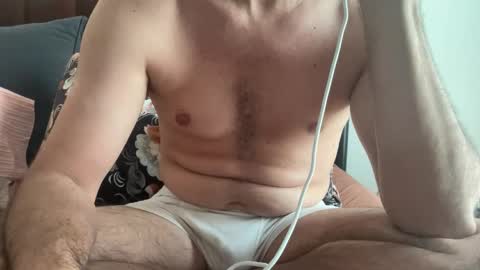 rlggggn42 online show from October 29, 2025, 10:50 am