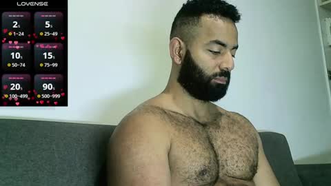 SebasRoa online show from July 24, 2026, 5:33 pm