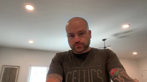 roadking1122 online show from December 16, 2025, 2:33 pm