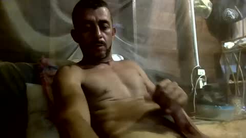 Snapshot of roadsidepicnic01 chatting on February 19, 2025, 6:00 pm Daddy online show from February 19, 2025, 6:00 pm