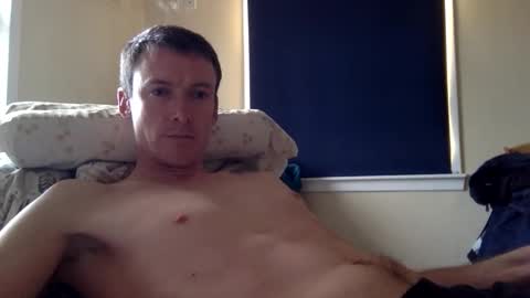 Snapshot of rob00435295 chatting on March 22, 2026, 5:05 pm rob00435295 online show from March 22, 2026, 5:05 pm