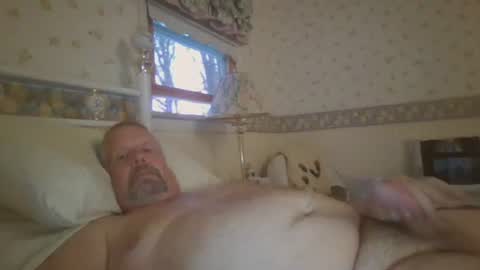 Snapshot of rob9271963 chatting on April 25, 2026, 10:07 am Rob online show from April 25, 2026, 10:07 am