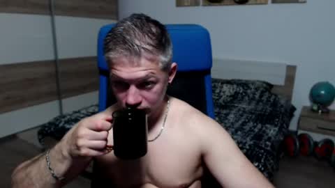 Snapshot of robbyshawz chatting on May 10, 2026, 5:12 am robbyshawz online show from May 10, 2026, 5:12 am