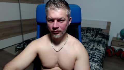 Snapshot of robbyshawz chatting on May 17, 2026, 5:49 am robbyshawz online show from May 17, 2026, 5:49 am