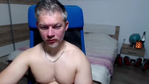 Snapshot of robbyshawz chatting on June 1, 2026, 3:52 am robbyshawz online show from June 1, 2026, 3:52 am