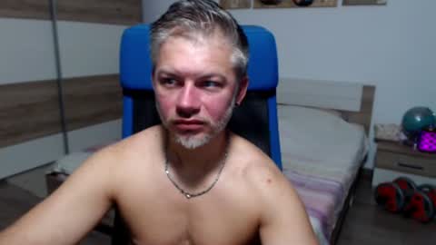 Snapshot of robbyshawz chatting on July 31, 2026, 4:45 am robbyshawz online show from July 31, 2026, 4:45 am