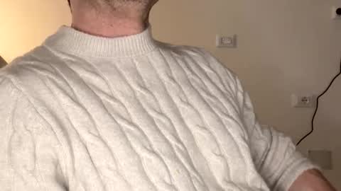 roberpierre_ho online show from February 14, 2026, 2:19 am