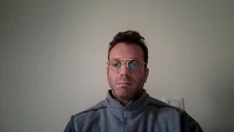 roberpierre_ho online show from February 26, 2026, 2:49 pm