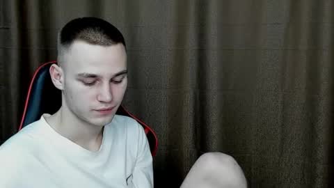 Snapshot of robert10211 chatting on December 29, 2024, 9:20 pm robert10211 online show from December 29, 2024, 9:20 pm