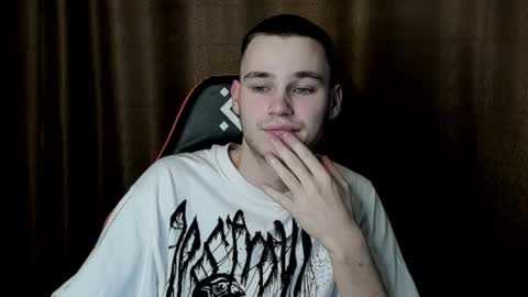 Snapshot of robert10211 chatting on January 31, 2025, 5:51 am robert10211 online show from January 31, 2025, 5:51 am