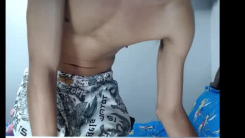 Snapshot of robert_kingg chatting on December 17, 2025, 7:25 am robert_kingg online show from December 17, 2025, 7:25 am