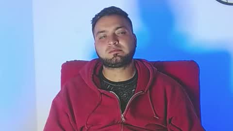 Stiven - online show from May 13, 2026, 4:43 am