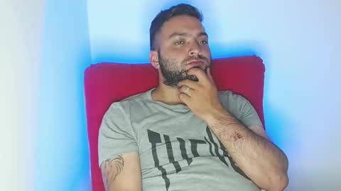 Stiven - online show from May 22, 2026, 6:42 am