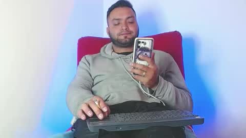 Stiven - online show from June 5, 2026, 4:45 pm