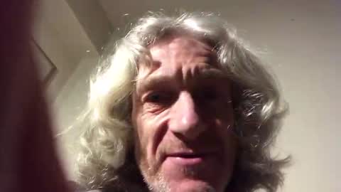 Snapshot of roberthorny69xxx chatting on November 5, 2025, 1:49 am Robert online show from November 5, 2025, 1:49 am