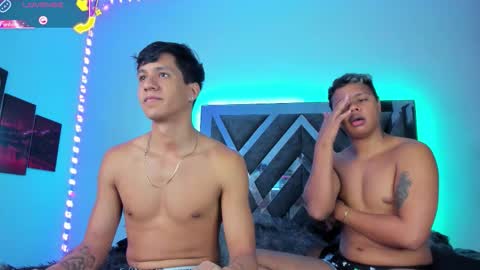 Snapshot of robertmiller21 chatting on October 4, 2025, 4:54 am Robert Miller And Mael Thompson online show from October 4, 2025, 4:54 am