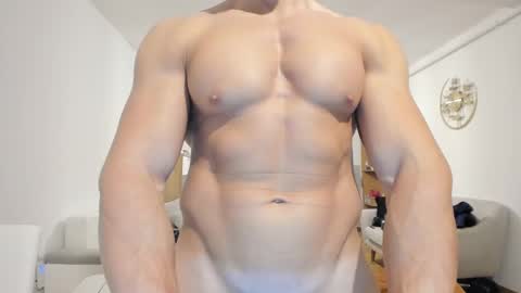 Snapshot of roberto4ever chatting on February 10, 2025, 4:58 pm roberto4ever online show from February 10, 2025, 4:58 pm