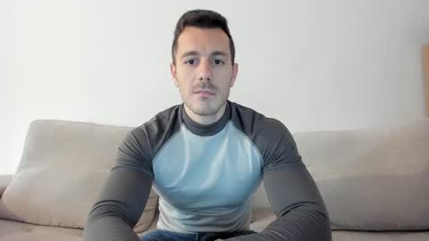 Snapshot of roberto4ever chatting on March 2, 2025, 10:24 am roberto4ever online show from March 2, 2025, 10:24 am