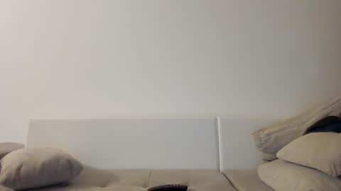 roberto4ever online show from December 1, 2025, 5:18 pm