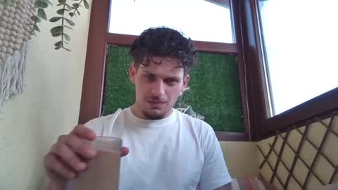 Roberto online show from May 13, 2026, 9:28 am
