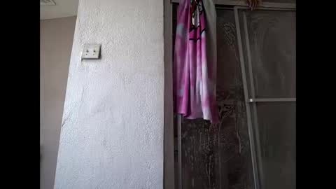 robertsaiz4200 online show from February 27, 2026, 9:48 pm