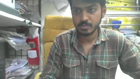 Snapshot of robertsalia220 chatting on February 13, 2025, 12:00 pm Robertsalia online show from February 13, 2025, 12:00 pm