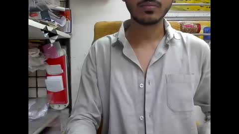 Snapshot of robertsalia220 chatting on September 15, 2025, 1:11 pm Robertsalia online show from September 15, 2025, 1:11 pm