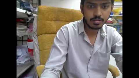 Snapshot of robertsalia220 chatting on November 14, 2025, 12:15 pm Robertsalia online show from November 14, 2025, 12:15 pm