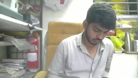 Snapshot of robertsalia220 chatting on March 12, 2026, 12:44 pm Robertsalia online show from March 12, 2026, 12:44 pm