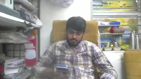 Snapshot of robertsalia220 chatting on April 7, 2026, 1:11 pm Robertsalia online show from April 7, 2026, 1:11 pm