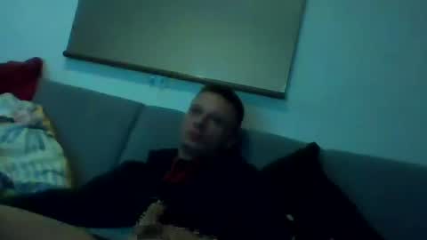 Snapshot of robertxxxpo chatting on December 25, 2024, 9:02 am Zenek online show from December 25, 2024, 9:02 am