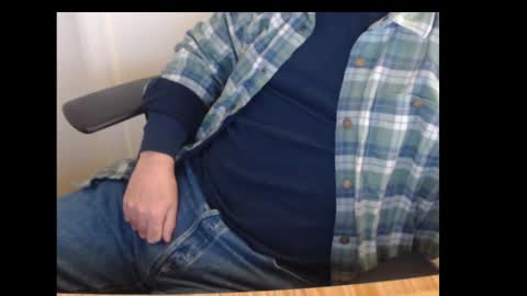 robidan6923 online show from January 27, 2025, 7:24 pm