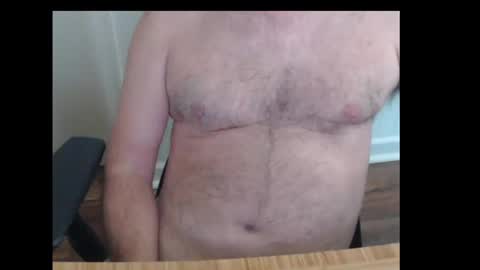 robidan6923 online show from September 11, 2025, 4:07 pm