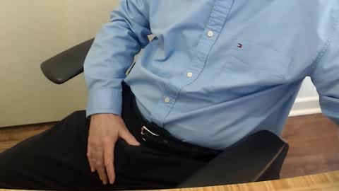 robidan6923 online show from May 20, 2026, 10:16 pm