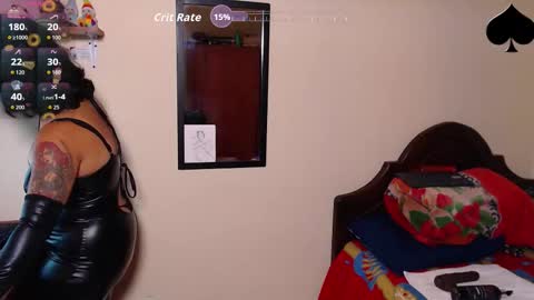 Snapshot of robin_h00t chatting on September 27, 2025, 9:53 pm Ivanna and Robin online show from September 27, 2025, 9:53 pm