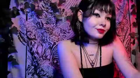 Snapshot of robin_harrington chatting on May 10, 2026, 8:25 pm Ronin online show from May 10, 2026, 8:25 pm